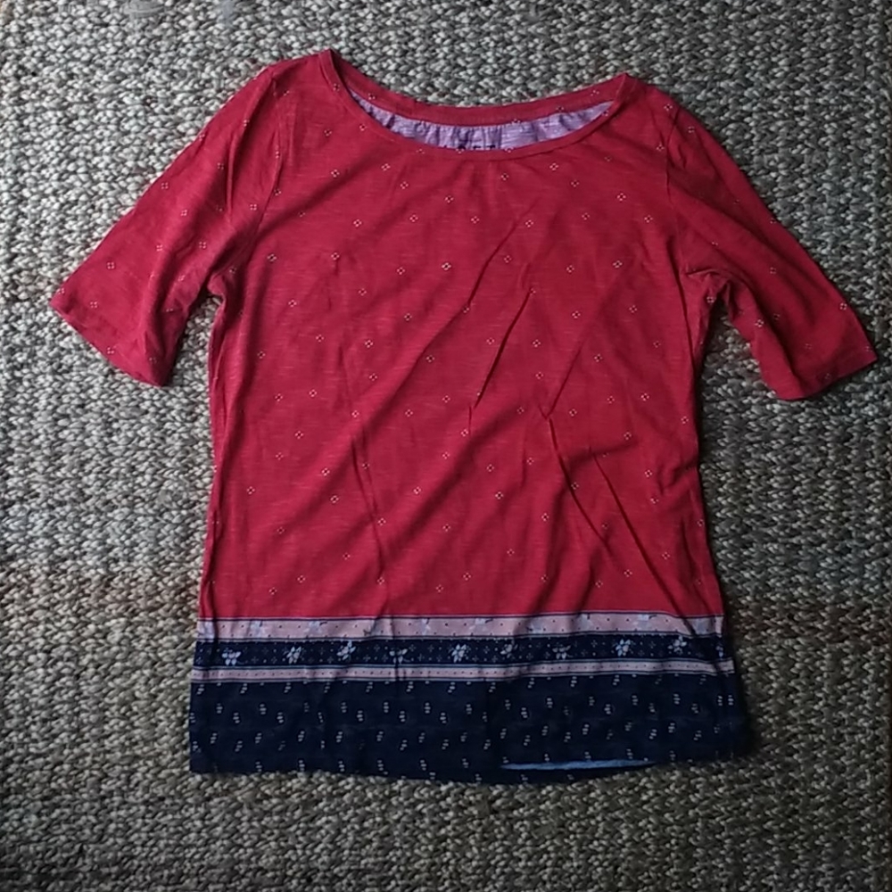 Tee shirt